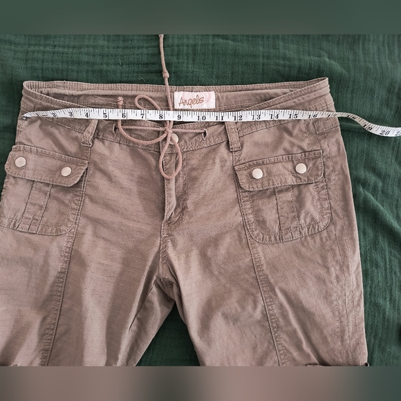 Angels Khaki Women's Capri Cargo Pants. - Picture 4 of 6